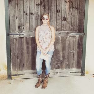 Meet your Posher, Kristina